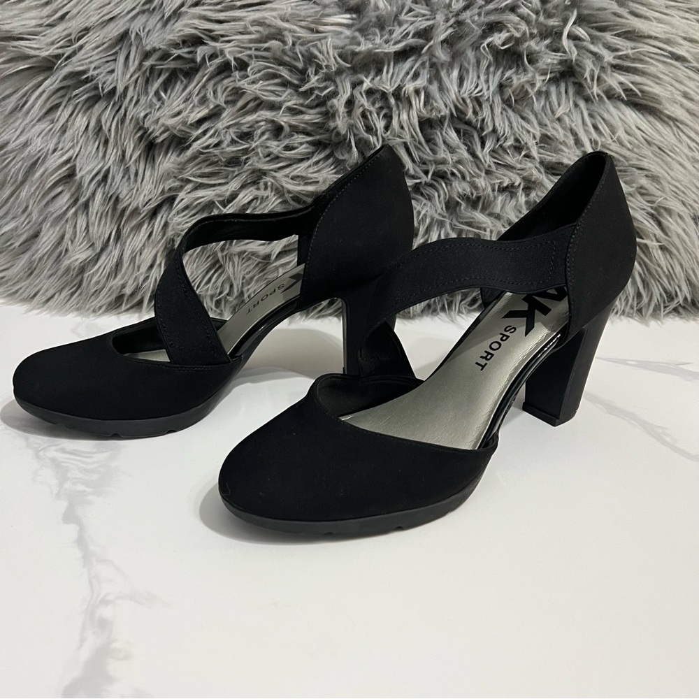 Anne Klein Sport Xpose black fabric sport heels size 9.5